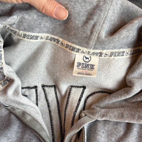 Gray Hoodie and Sweatpants Set PINK Victorias Secret - Picture 3 of 7
